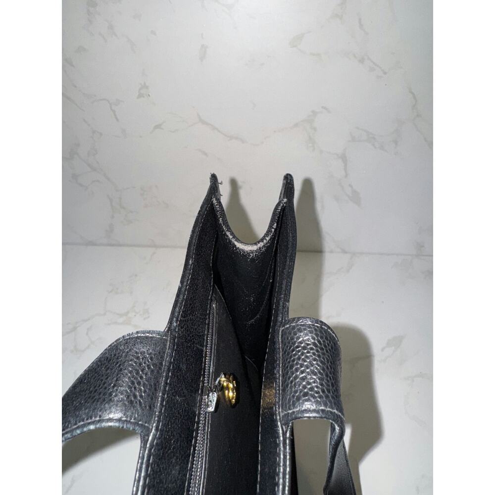 Chanel Caviar CC Tote - Good Condition - Picture 7 of 12